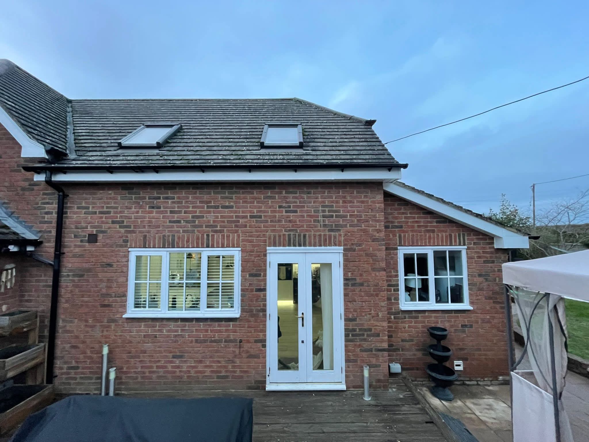 Roofline drainage components